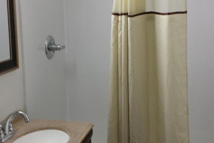 Room 15 of 31