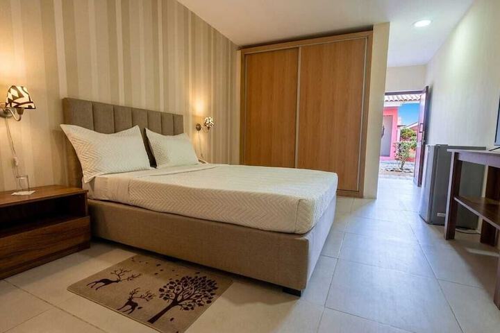 Room 3 of 18