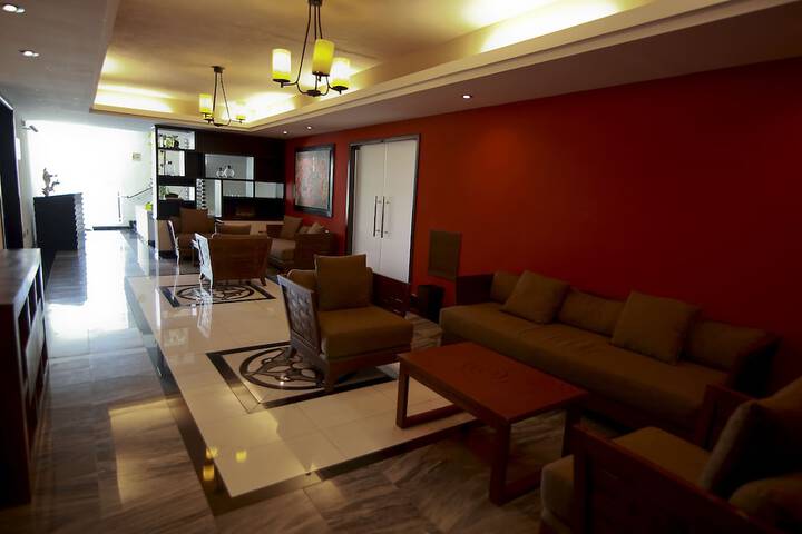 Hotel Interior 7 of 97