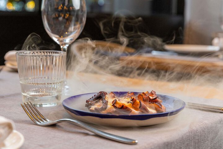 Dining 102 of 165