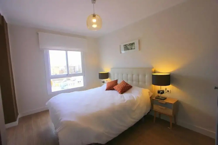 Room 2 of 12