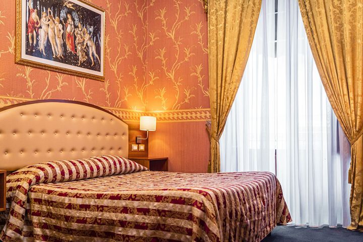 Room 16 of 60