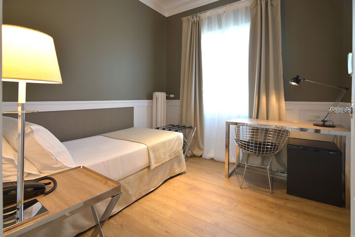 Room 14 of 54