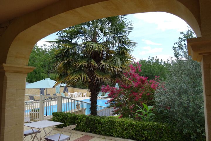 Hotel with Pool