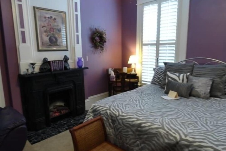 Room 3 of 14