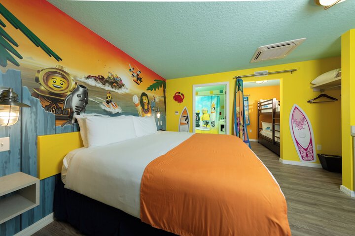 Room 7 of 26