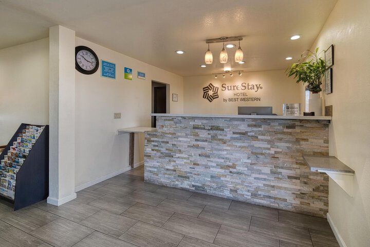 Lobby Photos