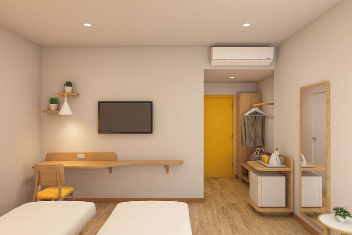 Room 5 of 22