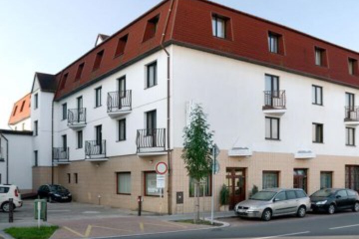 Klaret Praha S.r.o.