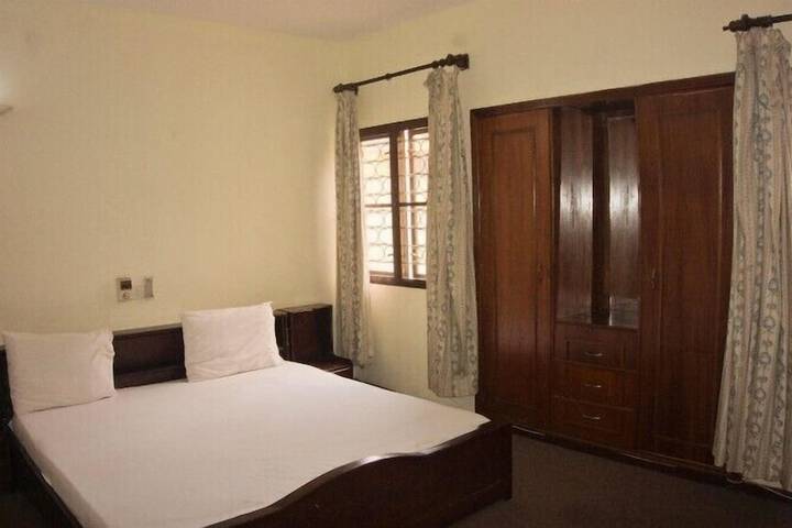 Room 9 of 45