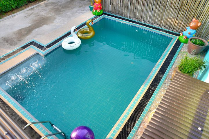 Pool 47 of 61