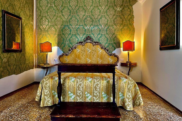 Room 29 of 72