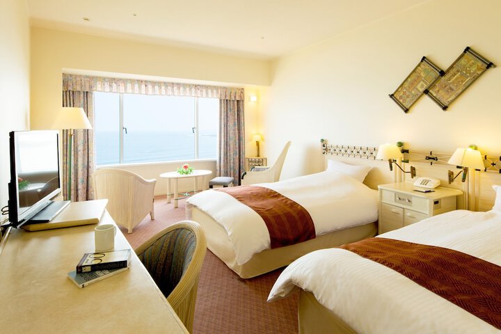 Room 12 of 70
