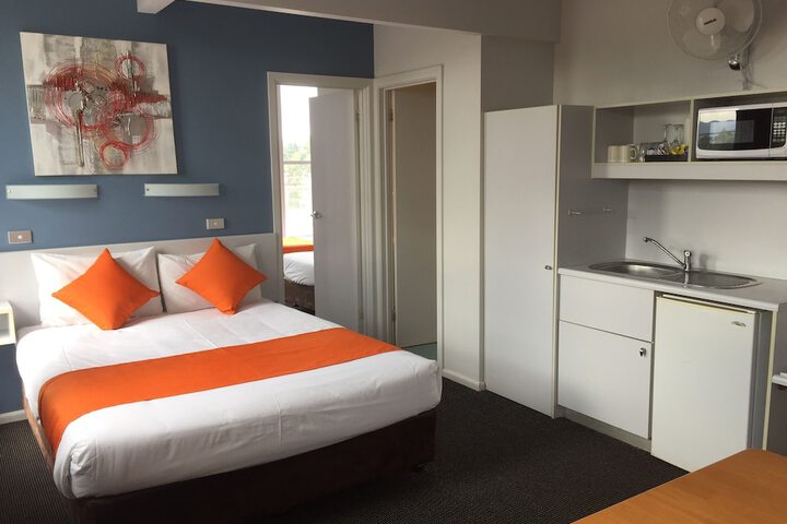 Room 14 of 84