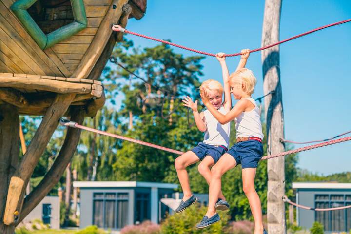 Childrens Activities 93 of 107