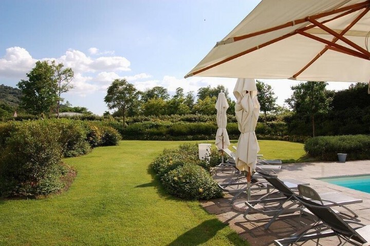 Sundeck 115 of 141