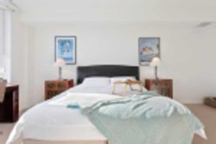 Room 137 of 324