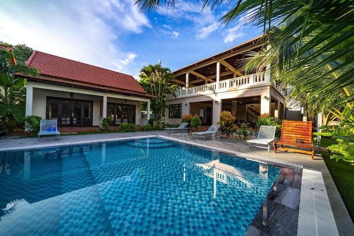 Pool 56 of 100