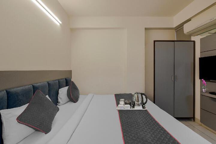 Hotel Rk Palace