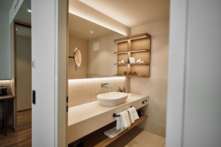 Room 20 of 58