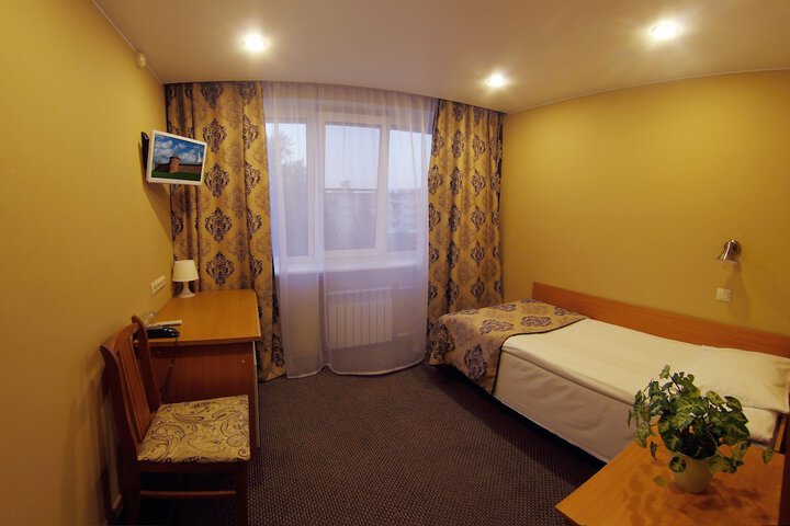 Room 5 of 58