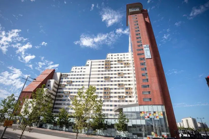Vibrant Rooms For STUDENTS Only - LONDON