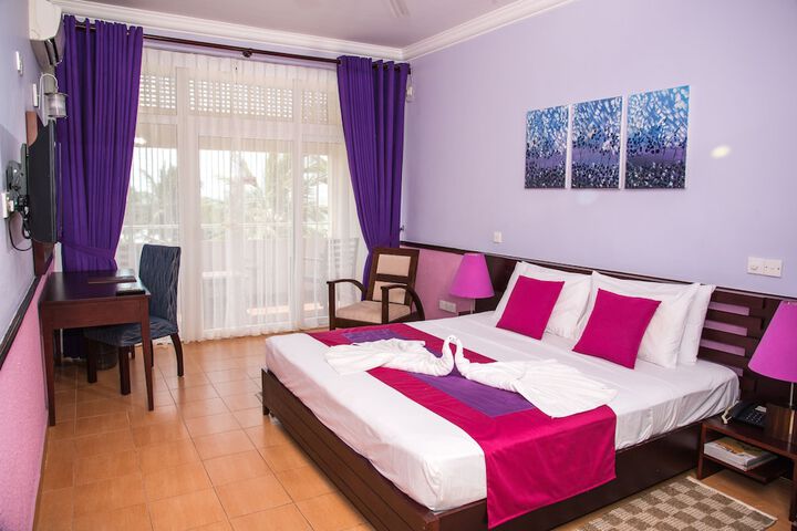 Room 5 of 27