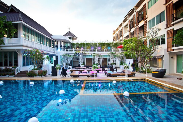 Hotel 68 of 68