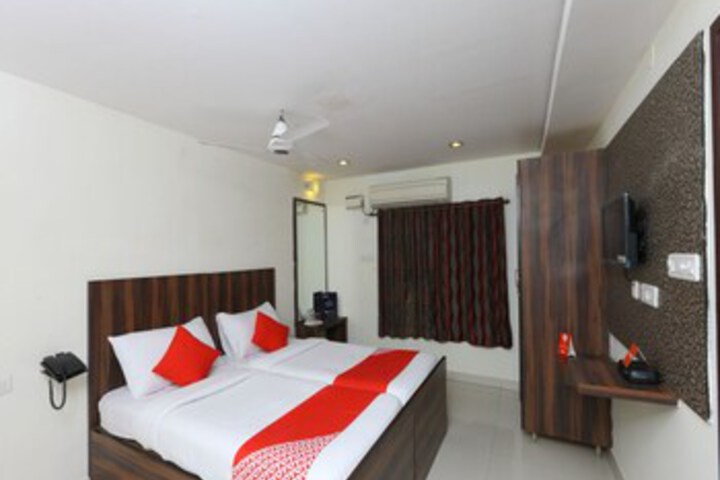 Room 22 of 27