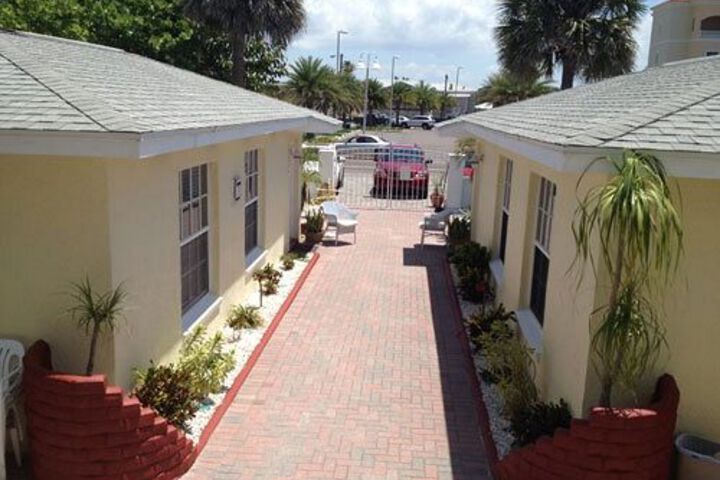 Property Grounds 25 of 25