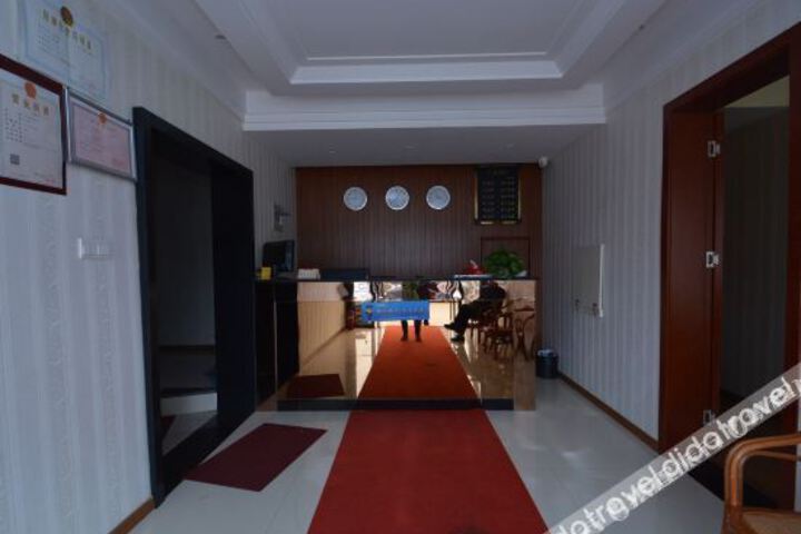 Hotel Interior 10 of 29