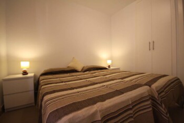Room 14 of 16