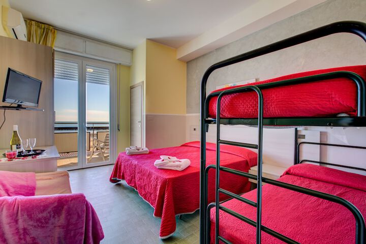 Room 14 of 31