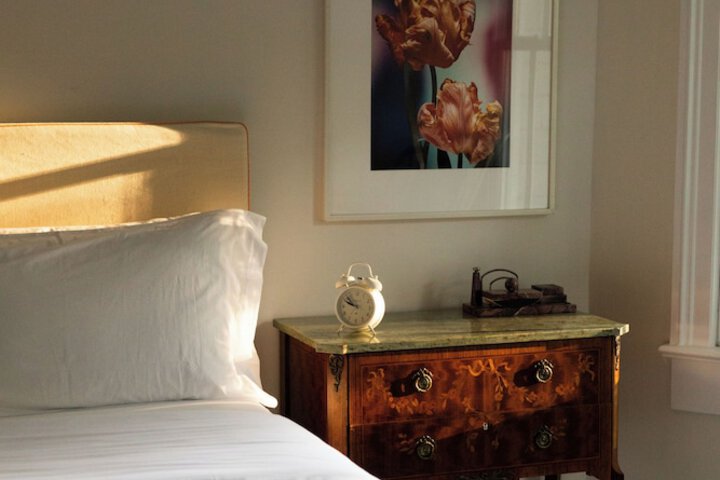 Room 16 of 43
