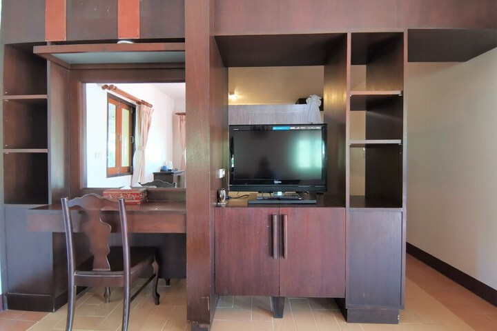 Room 25 of 60