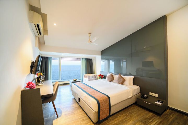 Room 14 of 68