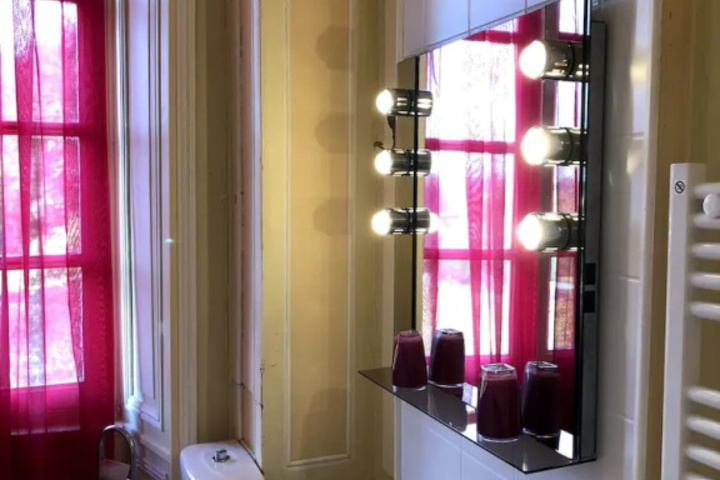Bathroom Interior Photo
