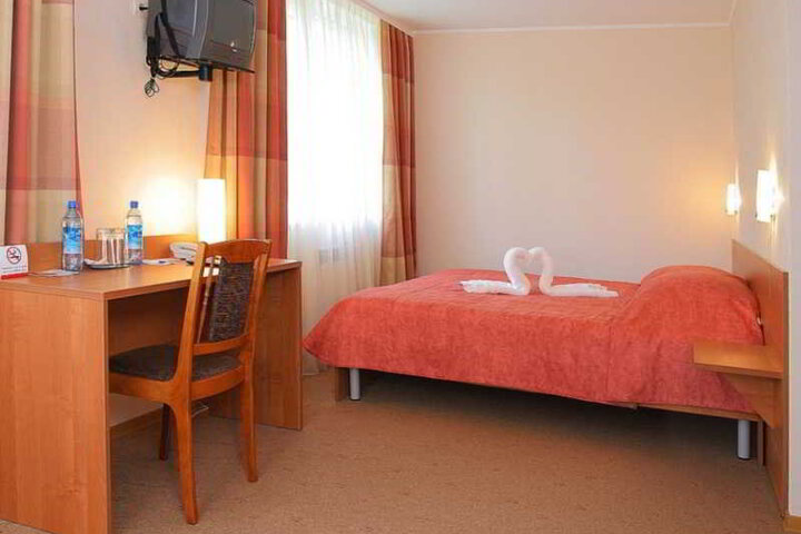 POLET HOTEL