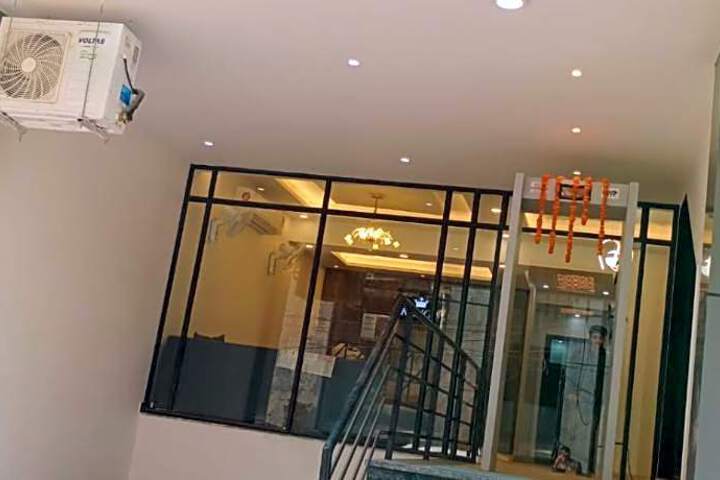 OYO 86926 Hotel King