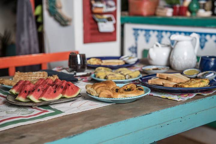 Breakfast/Coffee Service 24 of 30