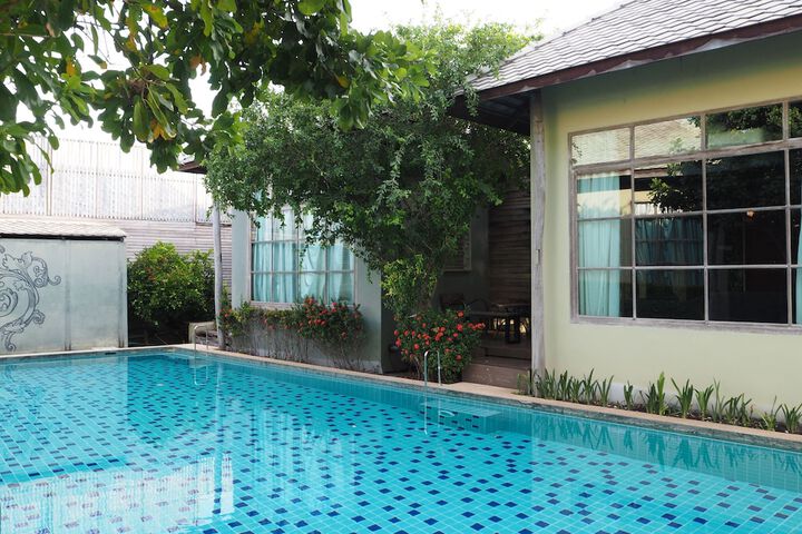 Pool 71 of 93