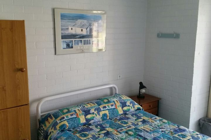 Room 13 of 72