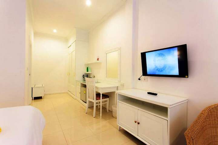 Room 45 of 111