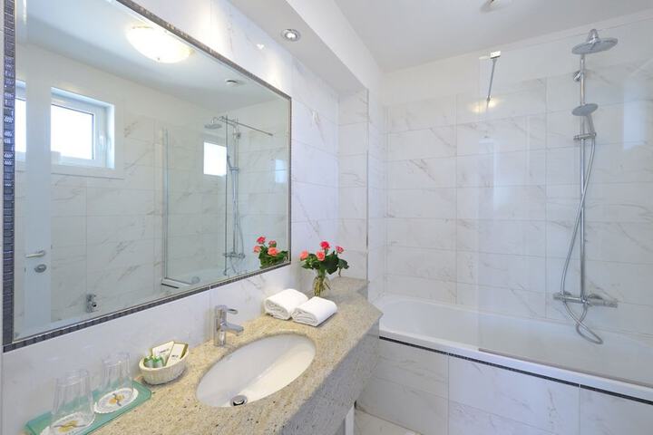 Clean Restrooms