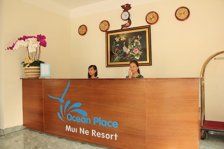 Hotel Interior 2 of 151