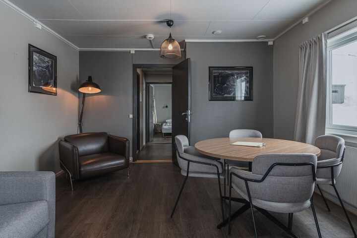 Room 14 of 64