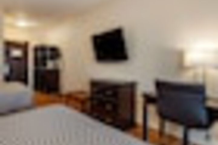 Room 68 of 168