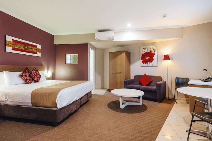 Room 29 of 97