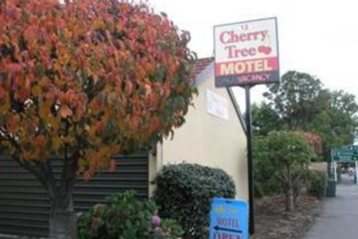 Cherry Tree Lodge Motel