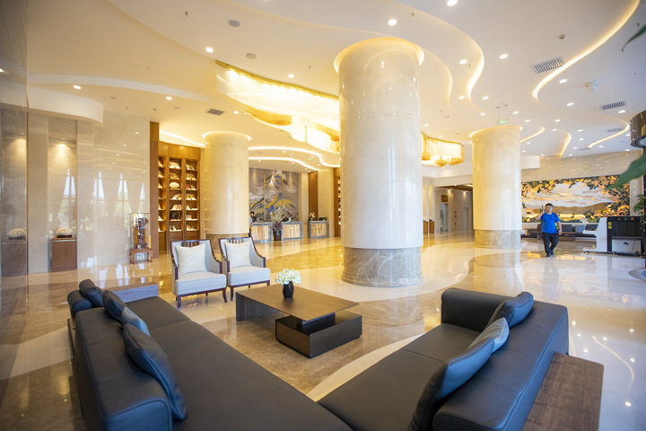 Hotel Interior 22 of 41